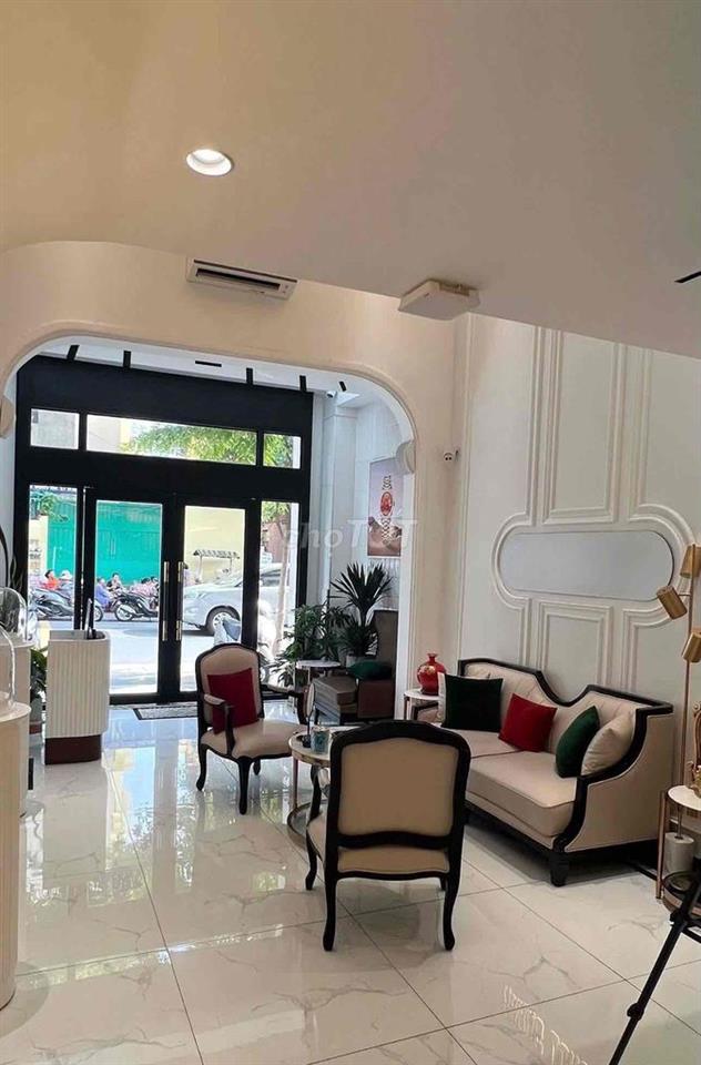 Cho thuê nhà mặt tiền Trần Đình Xu, Quận 1, giá 4x