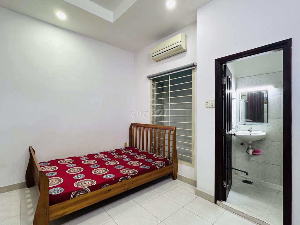 Phòng trọ Phan Xích Long, Phú Nhuận - nội thất đầy đủ