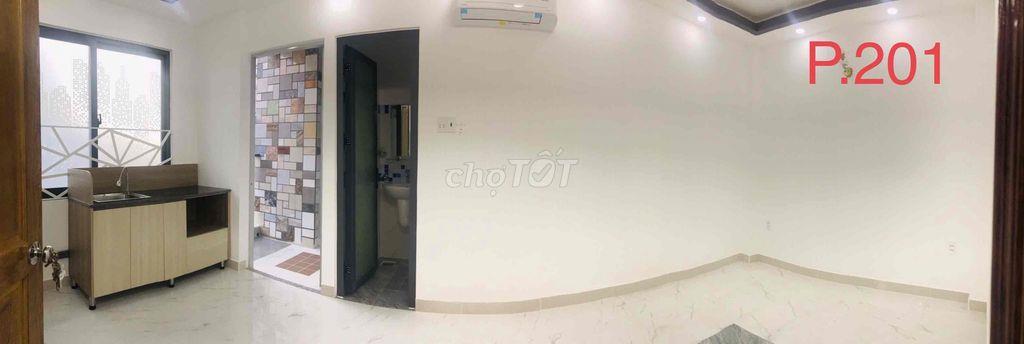 TRỐNG PHÒNG LẦU 2 PHÚ NHUẬN