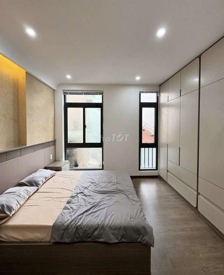 Bán nhà Trần Quang Diệu Q3 , hẻm 3m thông, nhà mới đẹp.