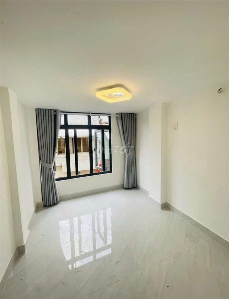 Bán nhà mặt tiền Trần Văn Đang Q3 , 3pn, vừa ở vừa kunh doanh