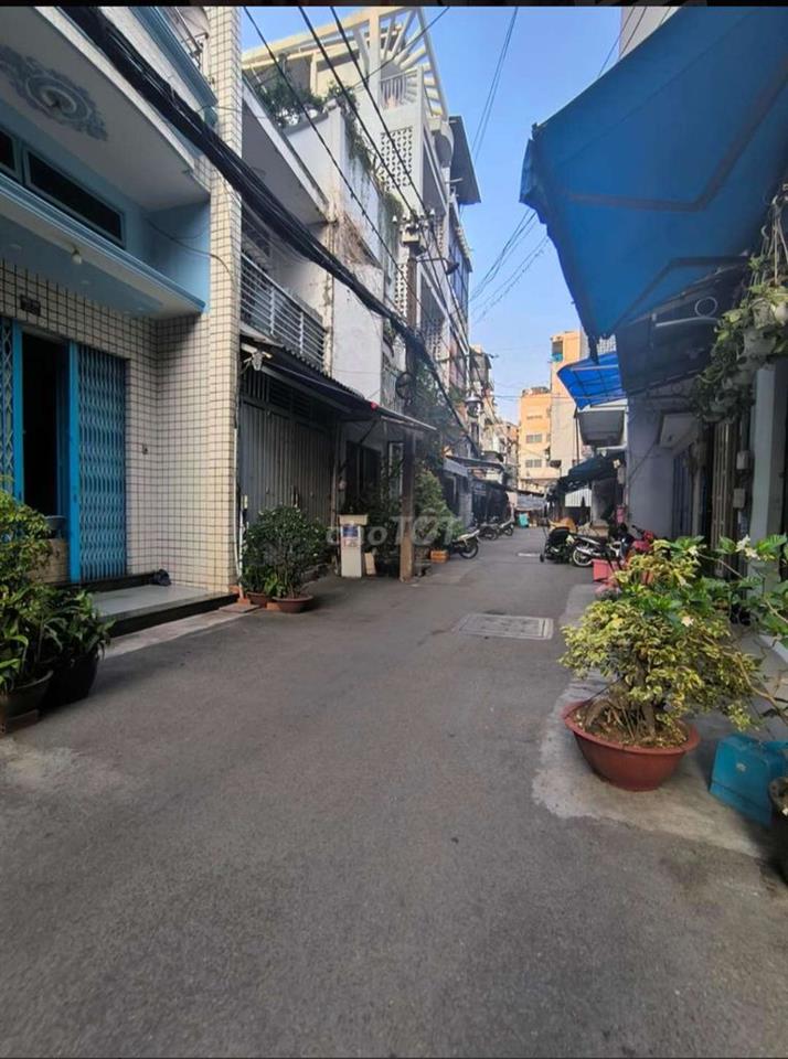 Bán nhà Lê Văn Sỹ 40m2, hẻm nhựa xe tải thông , 3 tầng, 4pn .