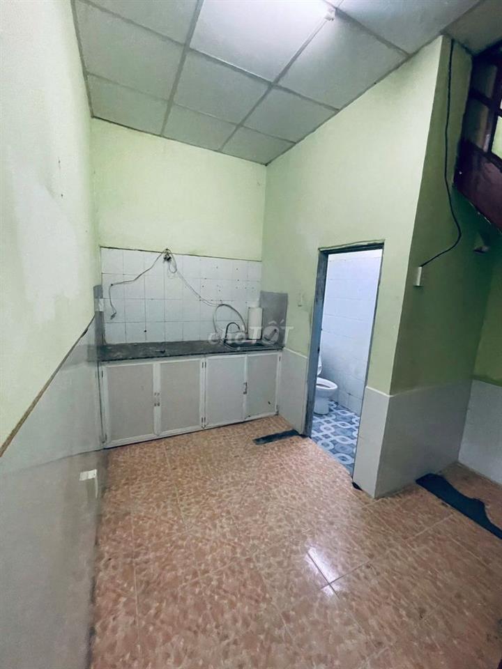 Cho thuê nhà nguyên căn, nhà trống, nội thất thương lượng