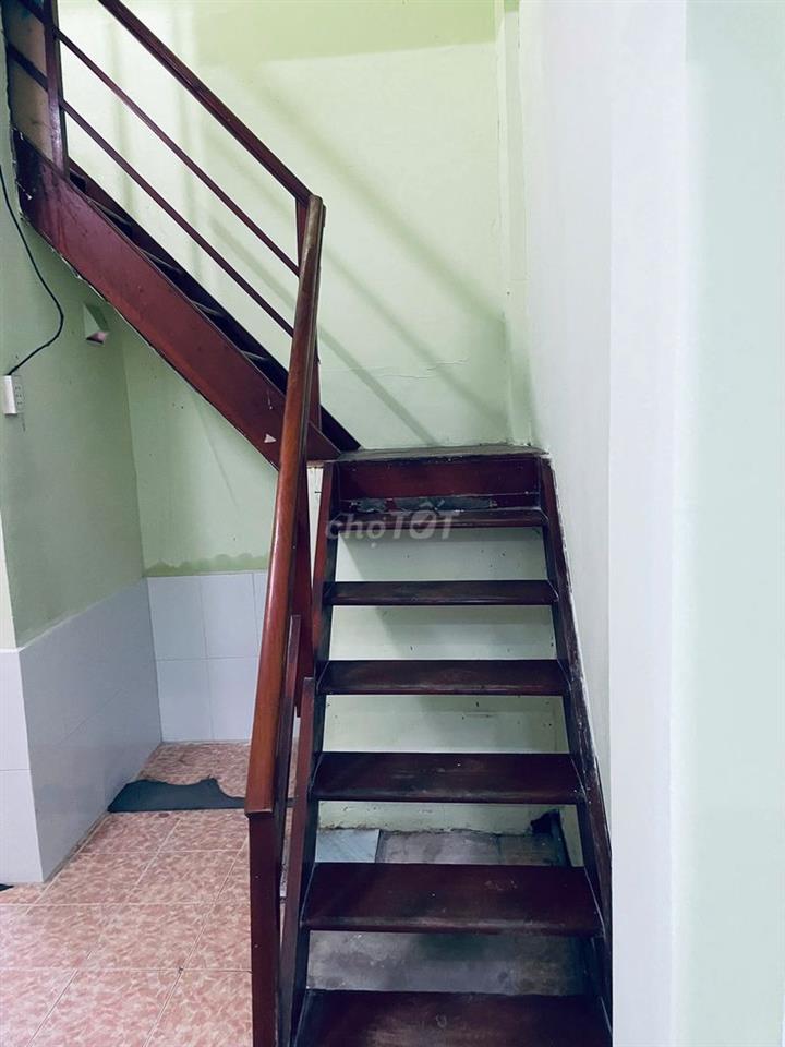 Cho thuê nhà nguyên căn, nhà trống, nội thất thương lượng