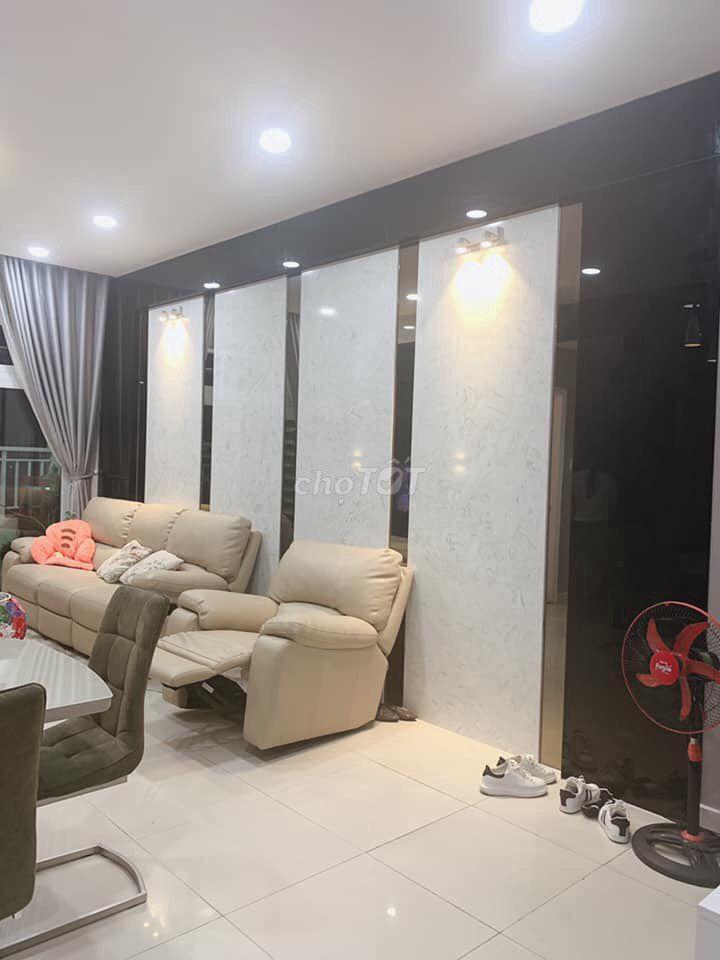 CĂN 3PN ÂU CƠ TOWER FULL NỘI THẤT GIÁ  – CHỈ 3.7 TỶ (80M² 3PN 2WC) 