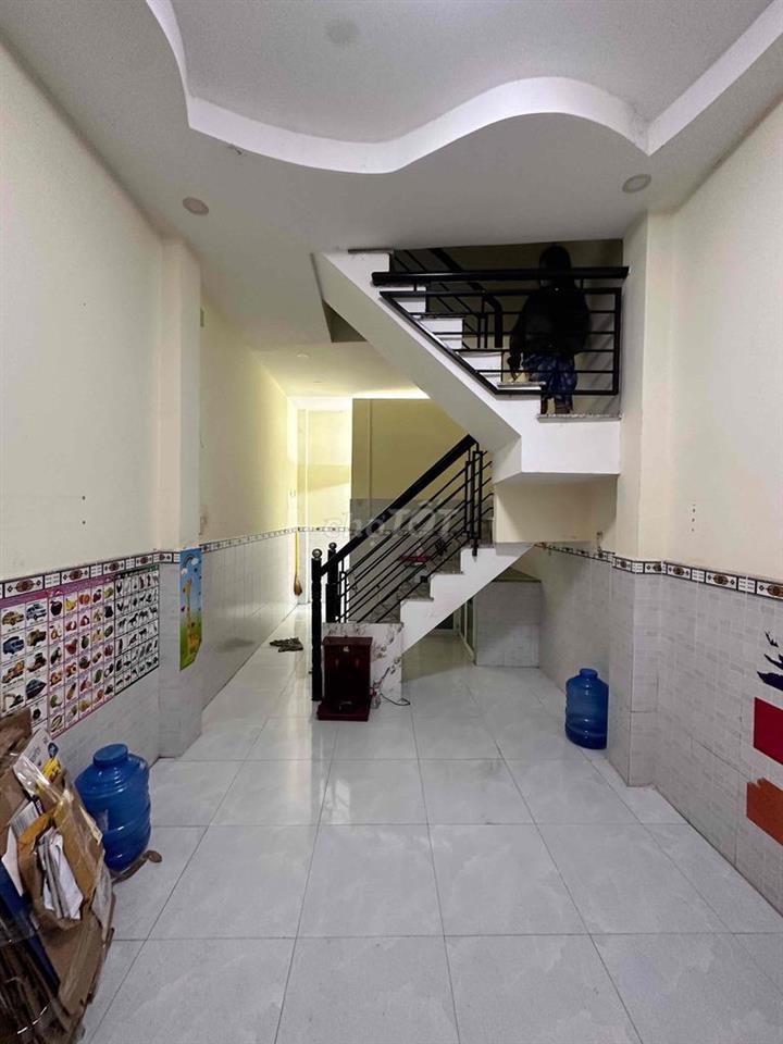Nhà nguyên căn 2 phòng ngủ
