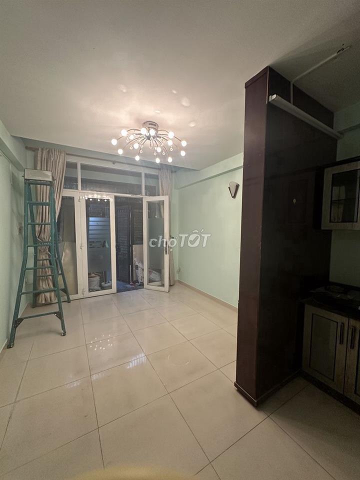 CHO THUÊ NHÀ HẺM  351  Đường Lê Văn Sỹ, Phường 13, Quận 3