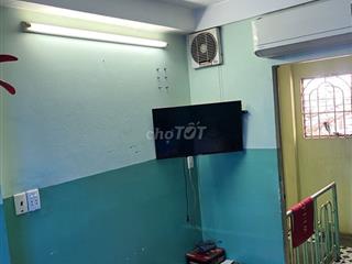 CHO THUÊ PHÒNG ĐẦY TỦ TIỆN NGHI CÓ MÁY LẠNH TOLET RIÊNG QUẬN 3