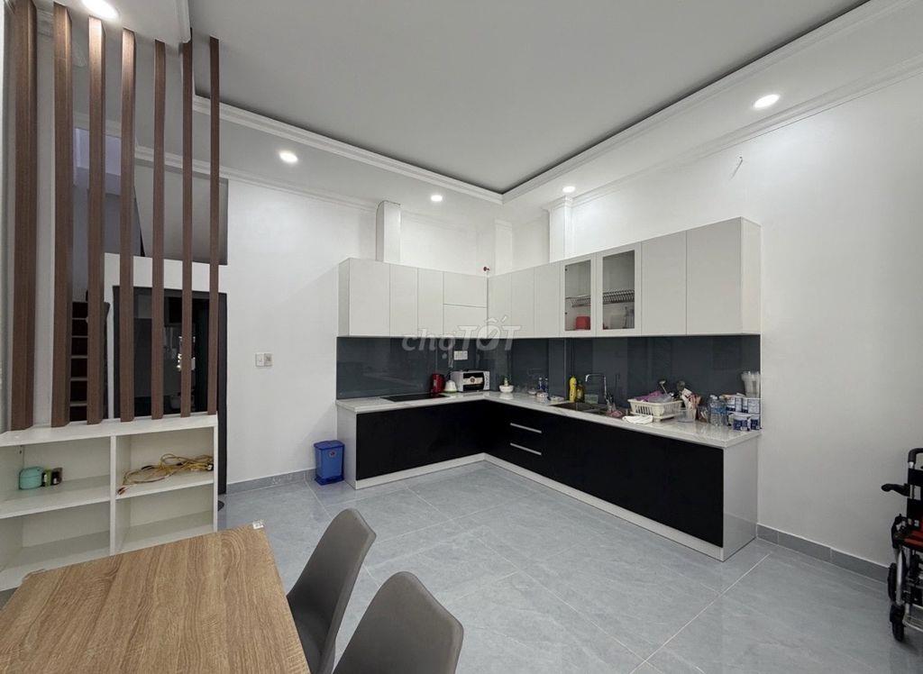 NHÀ MỚI ĐẸP NỘI THÀNH QUẬN 4 - 4 Tầng  - GIÁ GIẢM CHỈ 7.6 TỶ