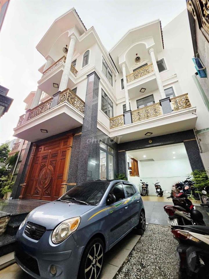 MT 15m có Thang Máy, 4 tầng ,  Hoàng Lê Kha, 800m2.