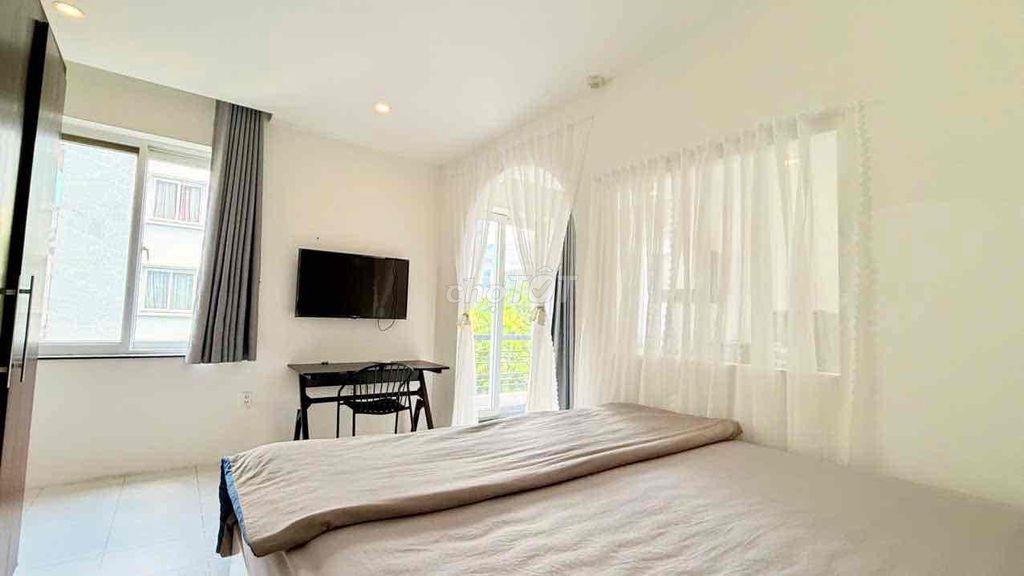 Cho Thuê Căn Hôn 1 Pn Ban Công Full Nt Gần Rmit,Tdtu,Ufm,Lotte