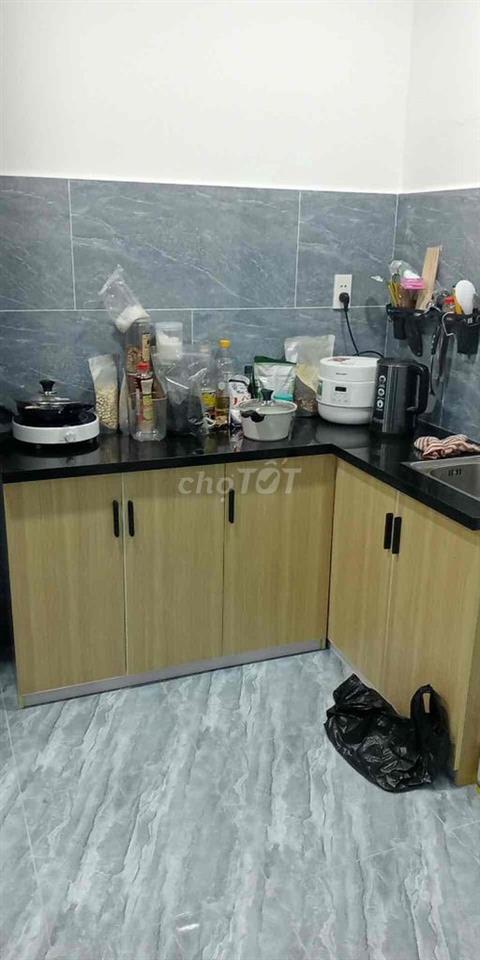 Pass trọ cho thuê, ở ghép với 1 người. cách ufm 100m