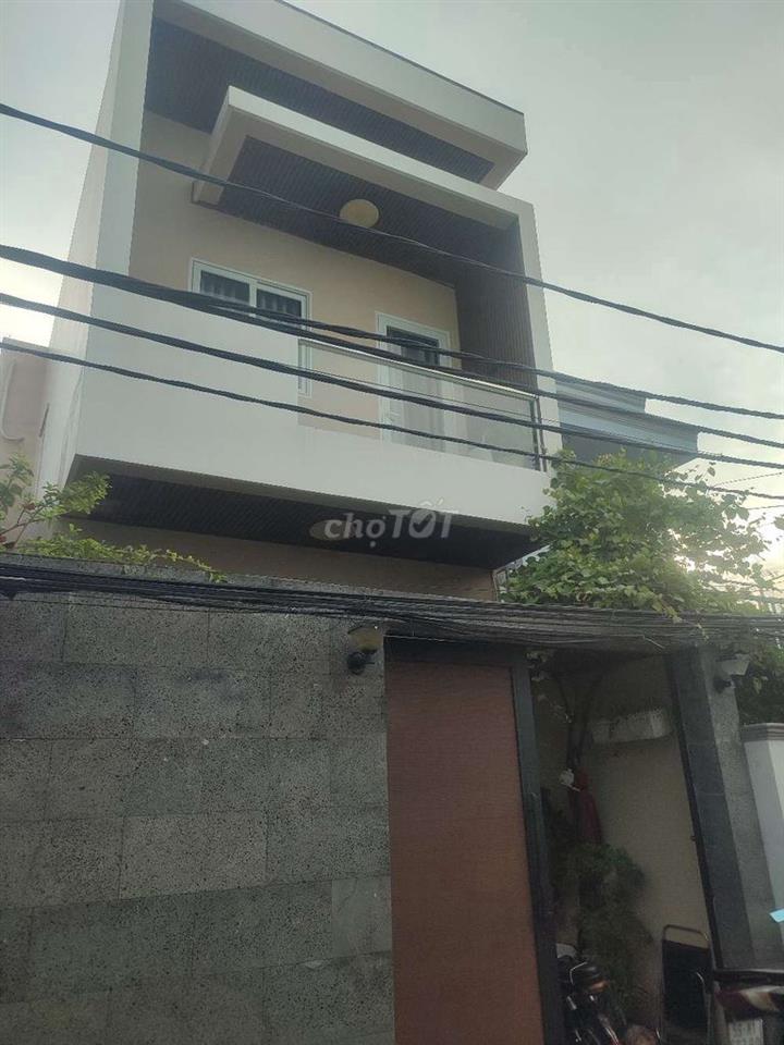 Bán nhà đang ở