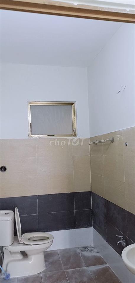 4x18M – HẺM XE HƠI 8M – 4 TẦNG – 6PN – ĐANG CHO THUÊ 16,9 TRIỆU/THÁNG