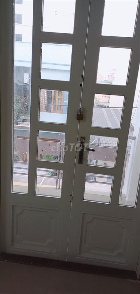 4x18M – HẺM XE HƠI 8M – 4 TẦNG – 6PN – ĐANG CHO THUÊ 16,9 TRIỆU/THÁNG