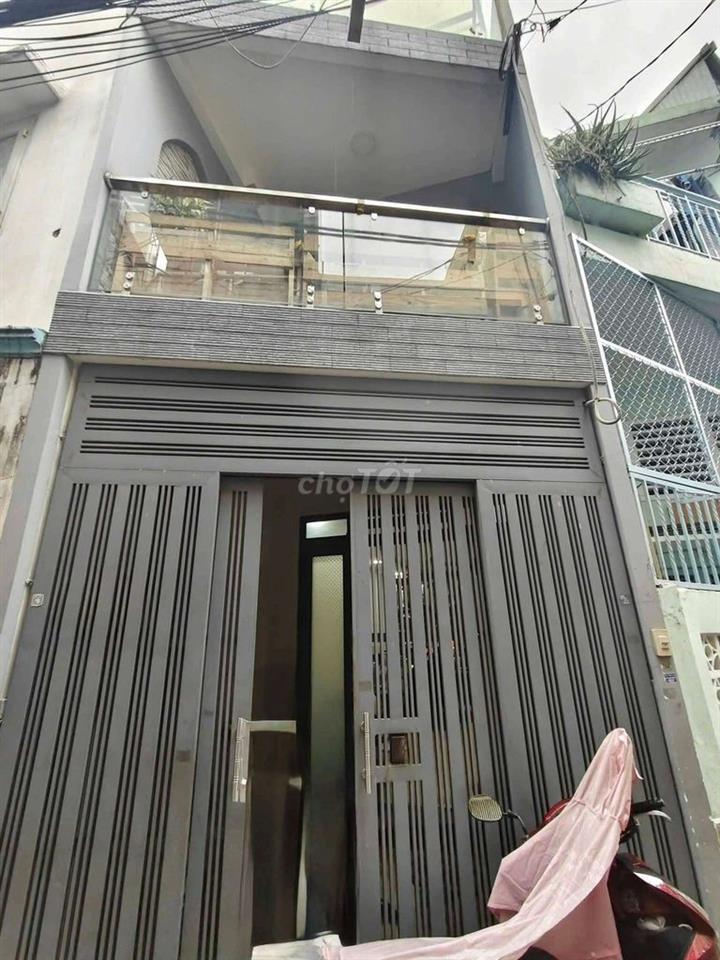 hẻm Xe Hơi đậu cửa, hẻm thông 
