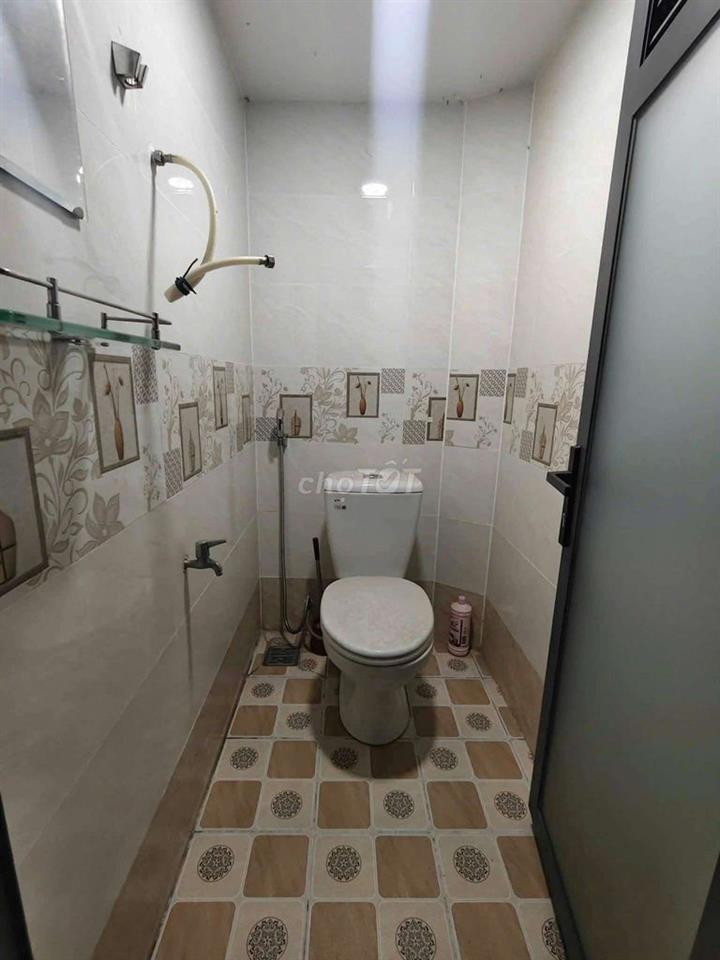 hẻm Xe Hơi đậu cửa, hẻm thông 