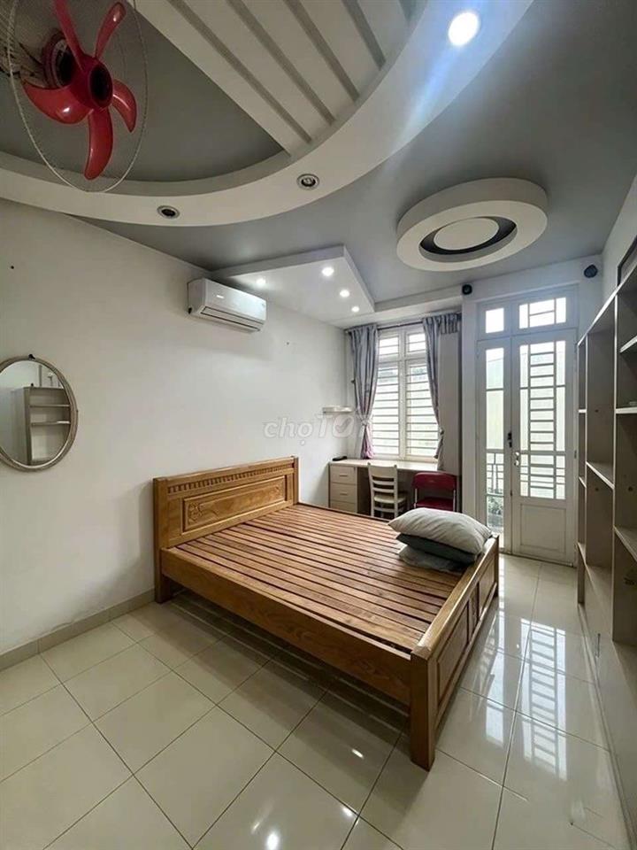Phạm Văn Hai - HXH 6m 