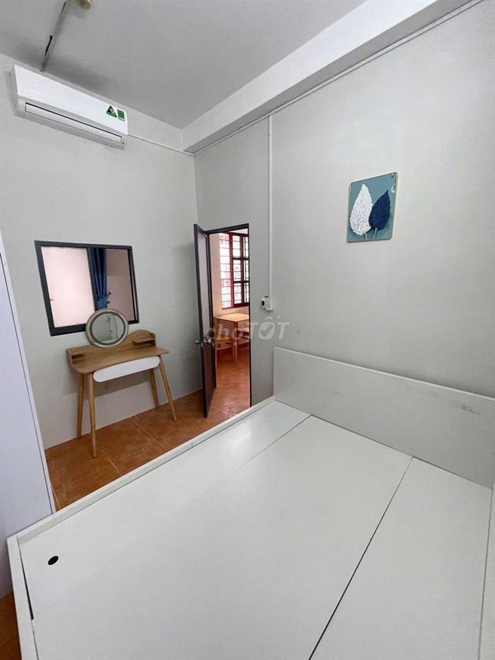 Cho thuê CHDV 2PN, Trường Sơn, khu ăn ninh, gần sân bay, ở 4 người
