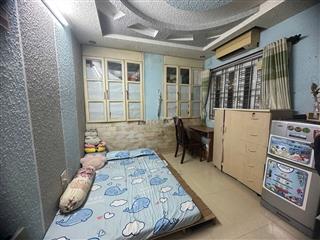 Cho thuê phòng ban công rộng gần Chợ Phạm Văn Hai giá sinh viên