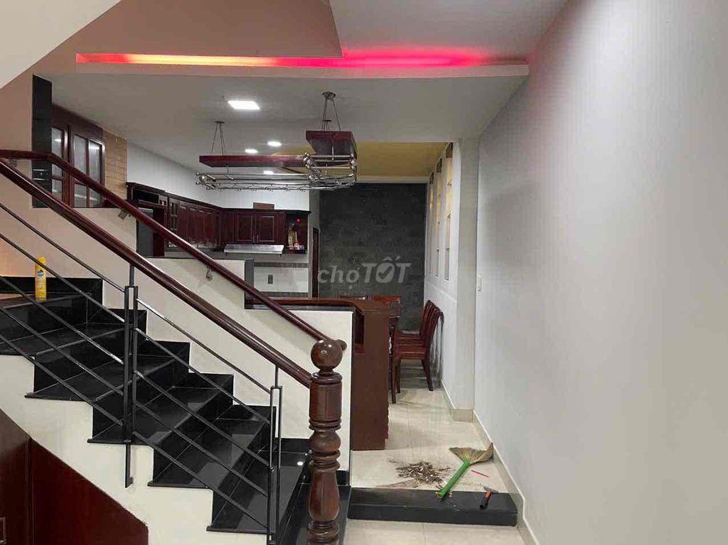 Cho thuê nhà mặt tiền khu bàn cờ quận tân phú