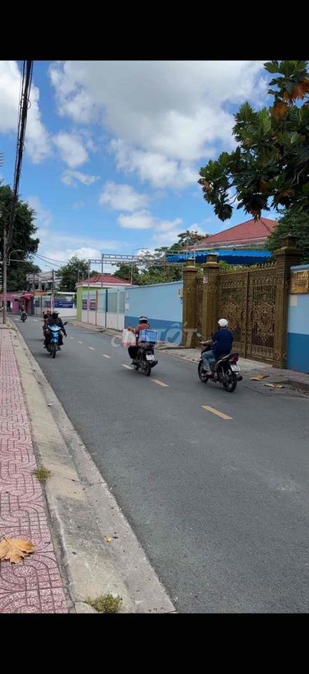 đất nền 338m2 mật tiền hẻm 8m luỹ bán bích Q tân phú