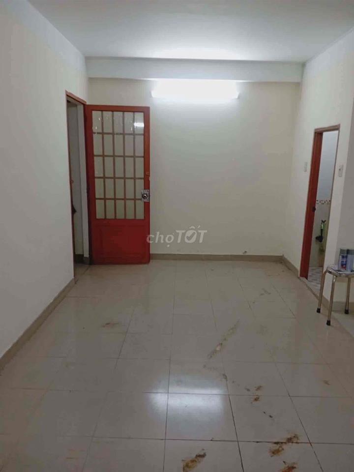 Cho thuê phòng trọ sạch đẹp giá rẻ Lê Trọng Tấn