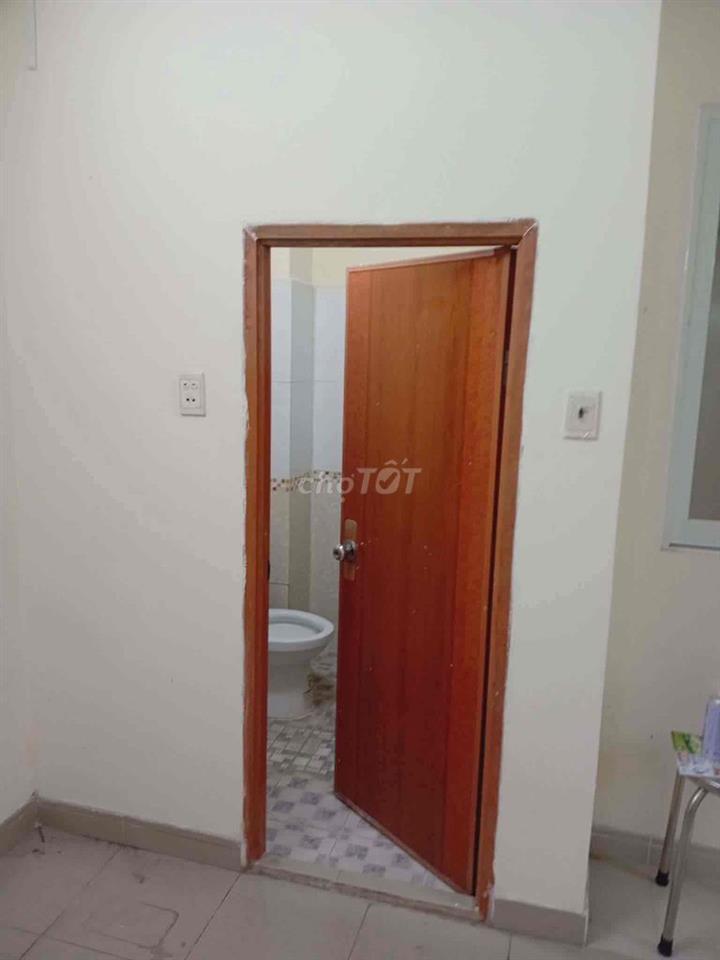 Cho thuê phòng trọ sạch đẹp giá rẻ Lê Trọng Tấn