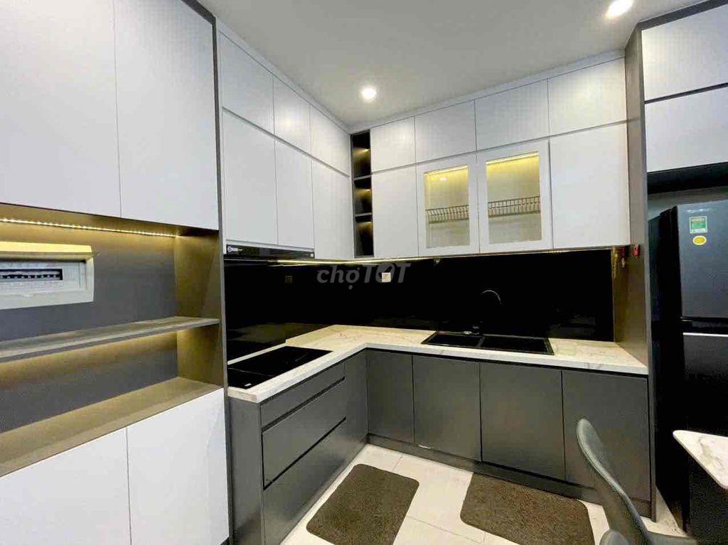 CHO THUÊ 2 PHÒNG NGỦ/ 2 WC - VINHOMES GRAND PARK 9.5TR/ THÁNG