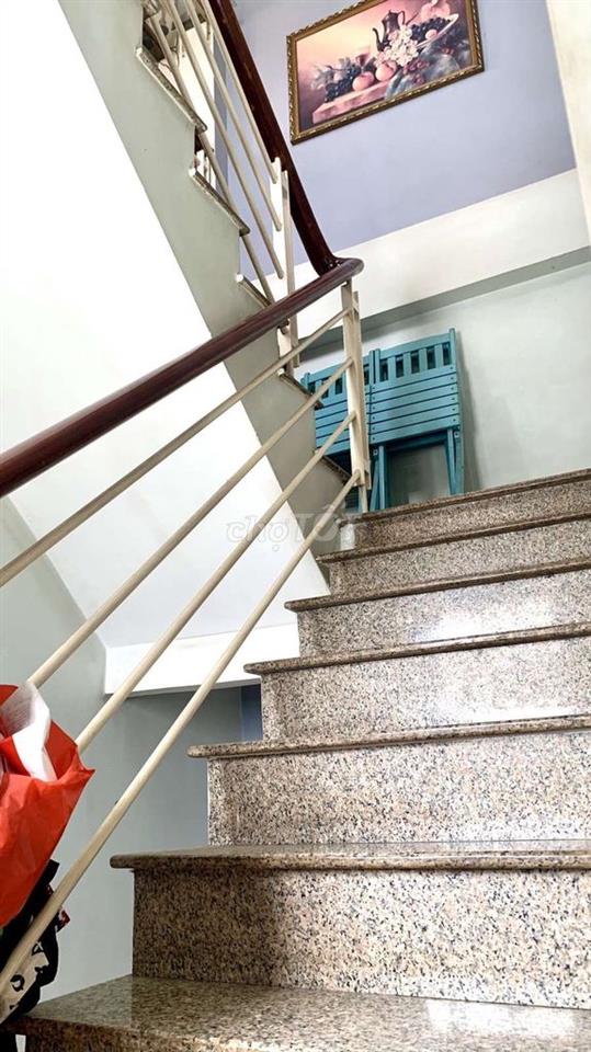 VIP -8 tỷ 500- nhà 3Tầng -Mặc Tiền NGÔ QUYỀN- HIỆP PHÚ . THỦ ĐỨC 