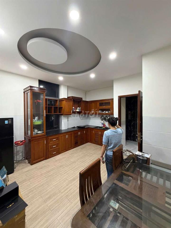 Giá 9ty9_ Quang Trung _ Hiệp Phú . Thủ Đức 