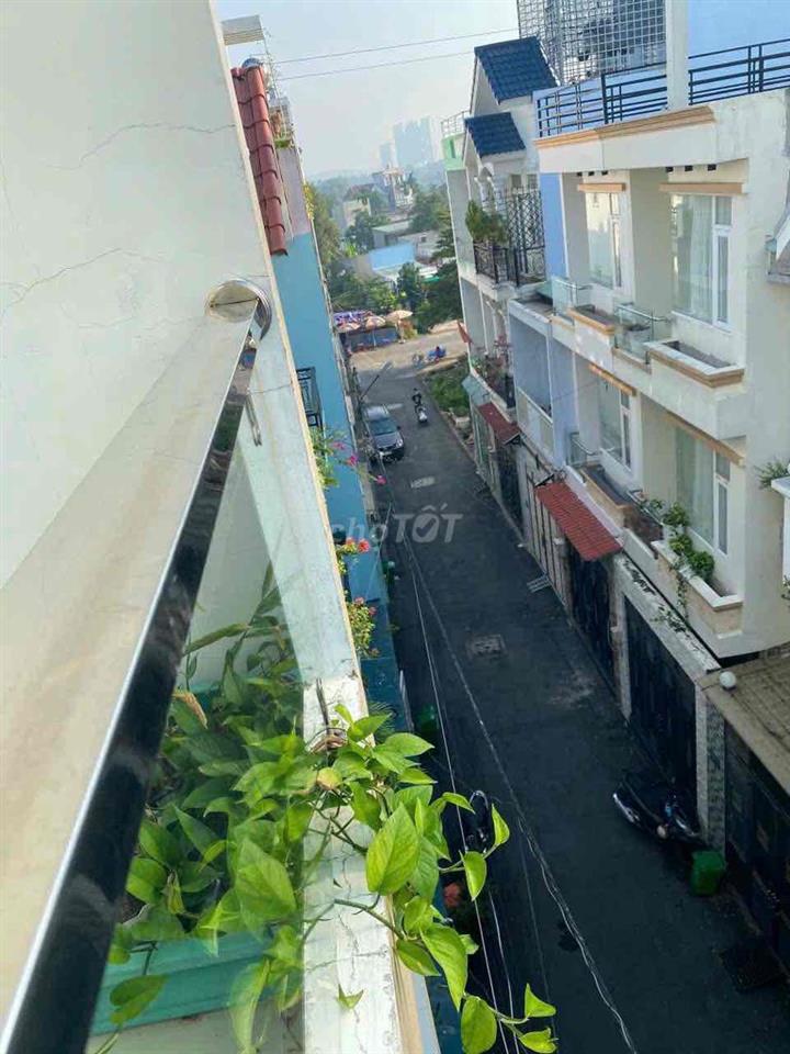 cho thuê nhà nguyên căn 1 trệt, lửng 2 lầu giá 15 triệu/ tháng, HBP,TĐ