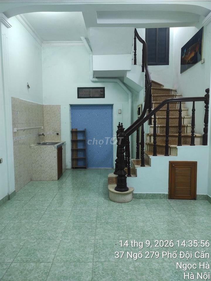 Cho thuê nhà số 8 ngách 189 / 113 hoàng hoa thám ba đình hà nội