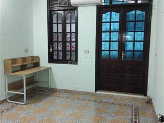 Cho thuê nhà số 8 ngách 189 / 113 hoàng hoa thám ba đình hà nội