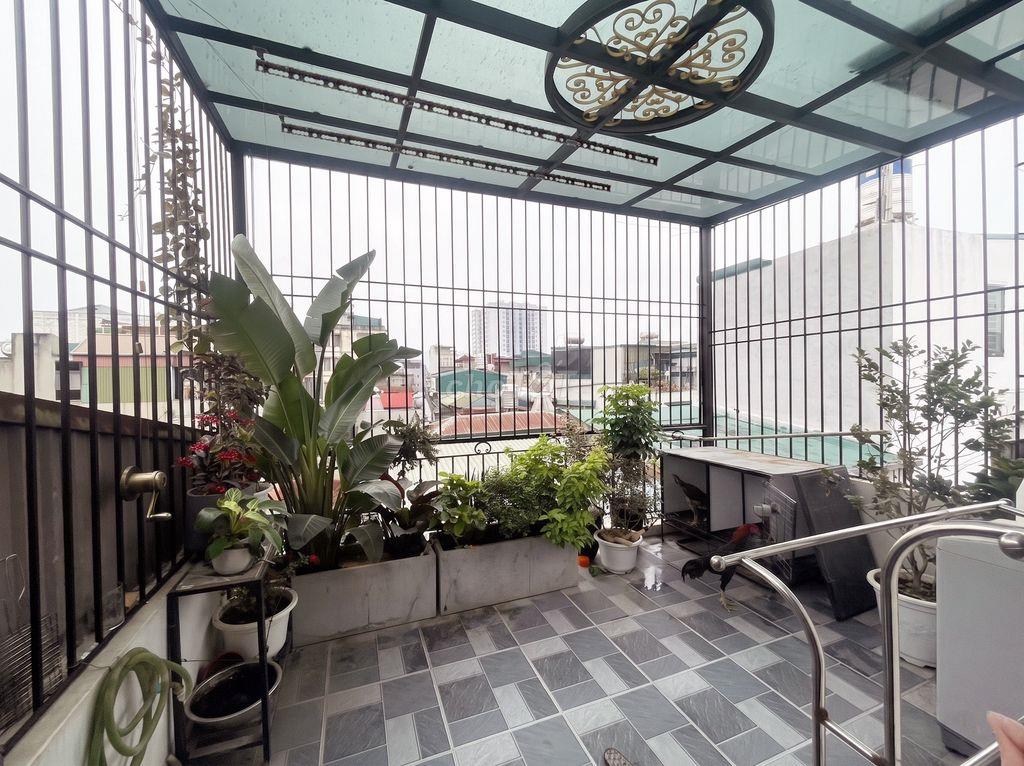 BÁN Nhà riêng 30m2 4 tầng 1 tum tại Trương Định