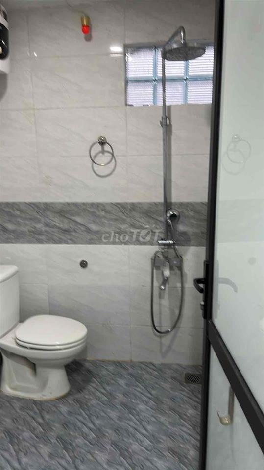 căn hộ ccmn phố lương khánh thiện 35m nội thất đầy đủ ban công thoáng