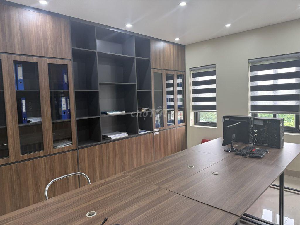 CHO THUÊ VĂN PHÒNG KINH DOANH 80m²/sàn ,Nhà 5 tầng có thang máy