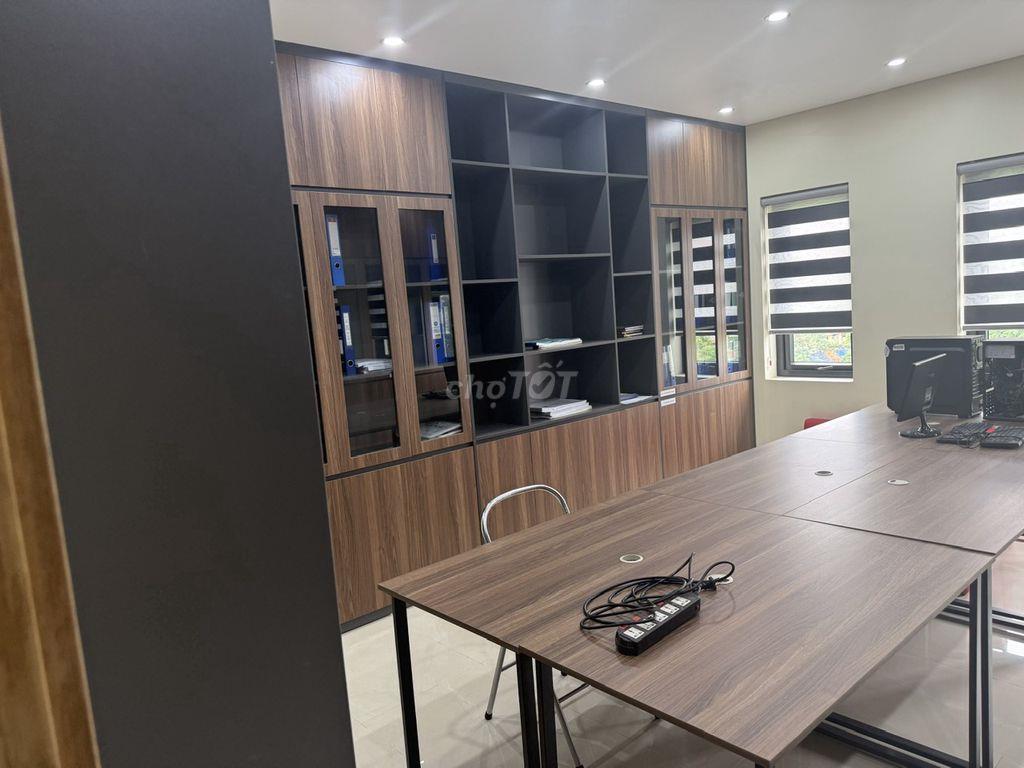 CHO THUÊ VĂN PHÒNG KINH DOANH 80m²/sàn ,Nhà 5 tầng có thang máy