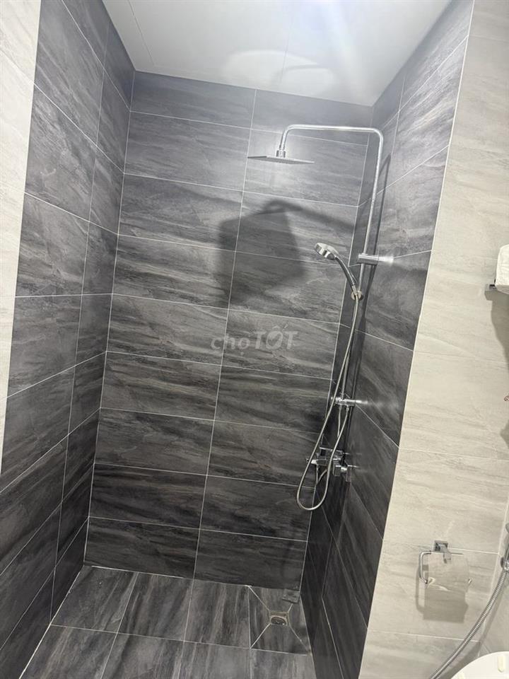 CHO THUÊ VĂN PHÒNG KINH DOANH 80m²/sàn ,Nhà 5 tầng có thang máy