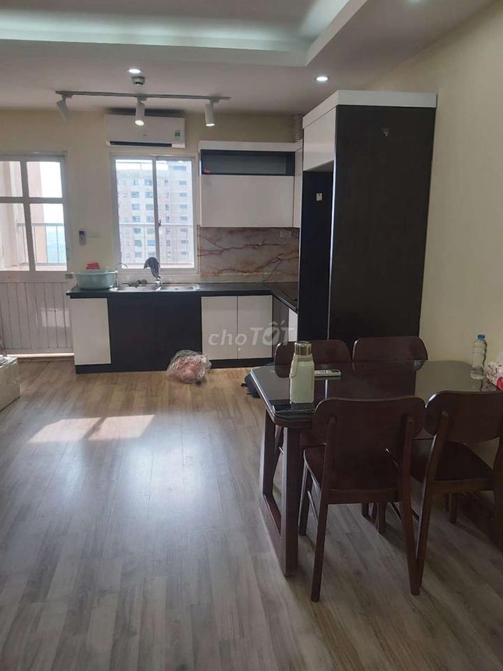 chín chủ ,cho thuê chung cư CT2B THẠCH BÀN 