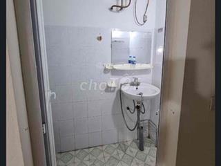 Cho thuê nhà điện nước giá dân 6tr