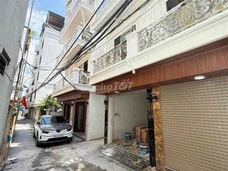 Cho thuê nhà nguyên căn có thang máy full nội thất