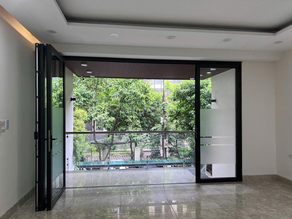 Cho thuê sàn tầng 2- 100m2 Khuất Duy Tiến, T. Xuân, HN