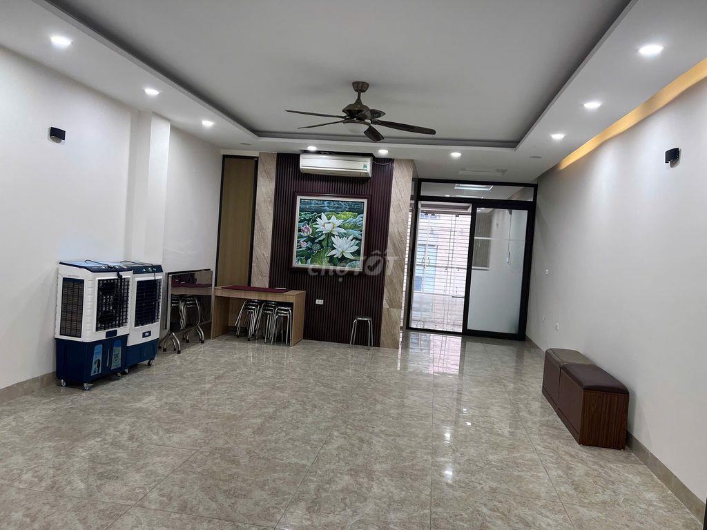 Cho thuê sàn tầng 2- 100m2 Khuất Duy Tiến, T. Xuân, HN