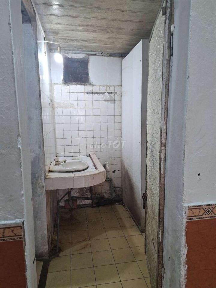 Cho thuê mặt bằng Hải Châu, gần chợ Đống Đa