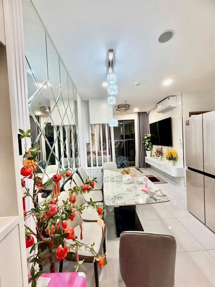 Bán căn hộ 3PN 2WC opal skyline full nội thất, view thoáng đẹp 