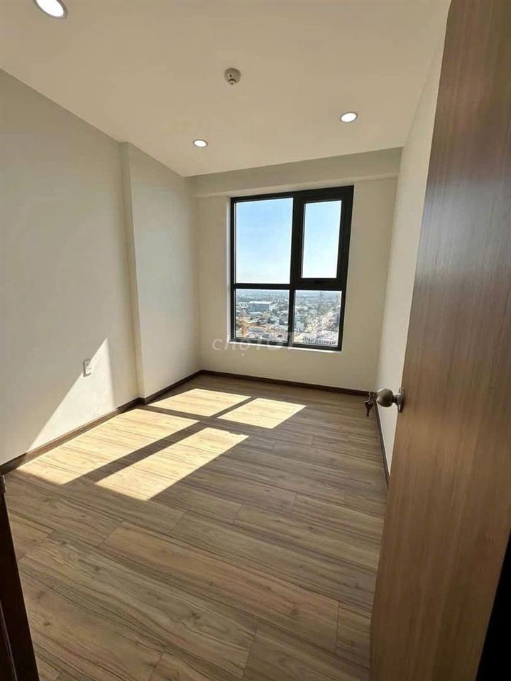 CẦN BÁN CĂN 2PN 2WC - Ngay Xa Lộ Hà Nội