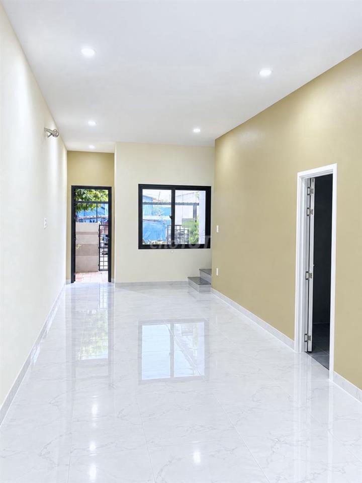 Cho Thuê Nhà Phố An Phú Thuân An 2 Tầng 2PN Sân Ô Tô Chỉ 7 Triệu/Tháng