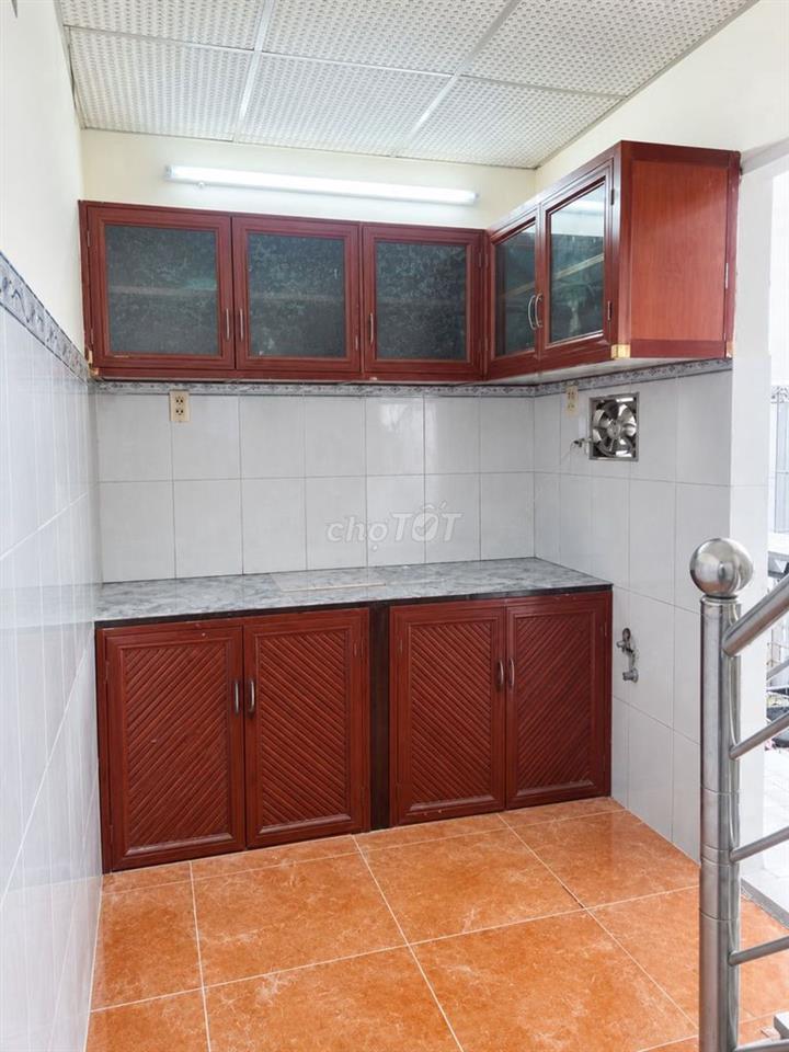 Nhà có sổ chung cầm tay thổ cư ngay Lê Thị Trung Thuận An chỉ 920tr