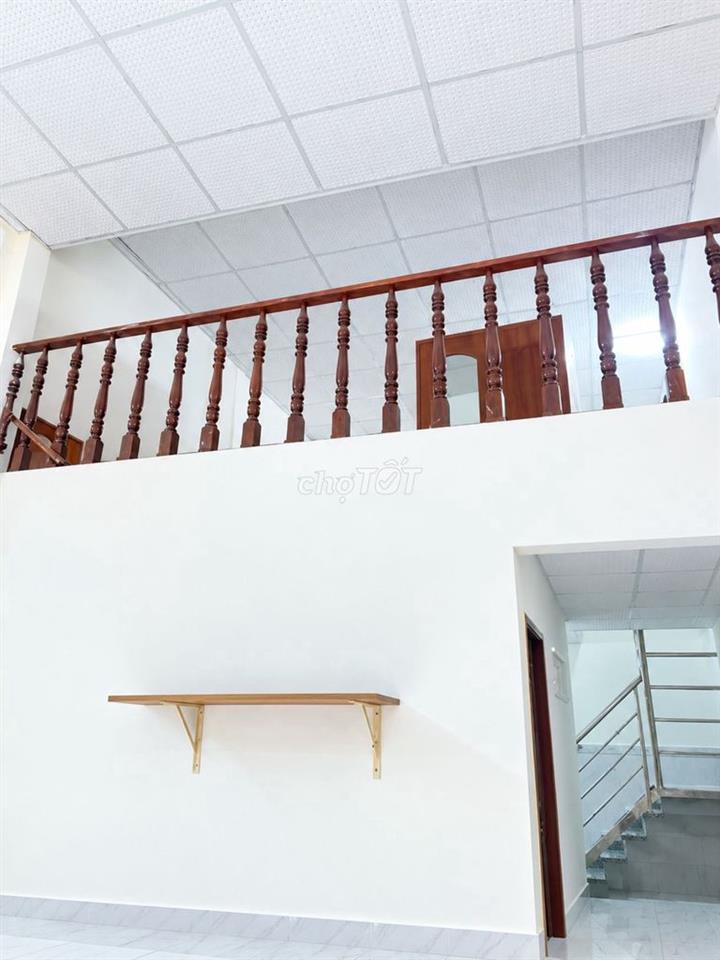 Nhà có sổ chung cầm tay thổ cư ngay Lê Thị Trung Thuận An chỉ 920tr